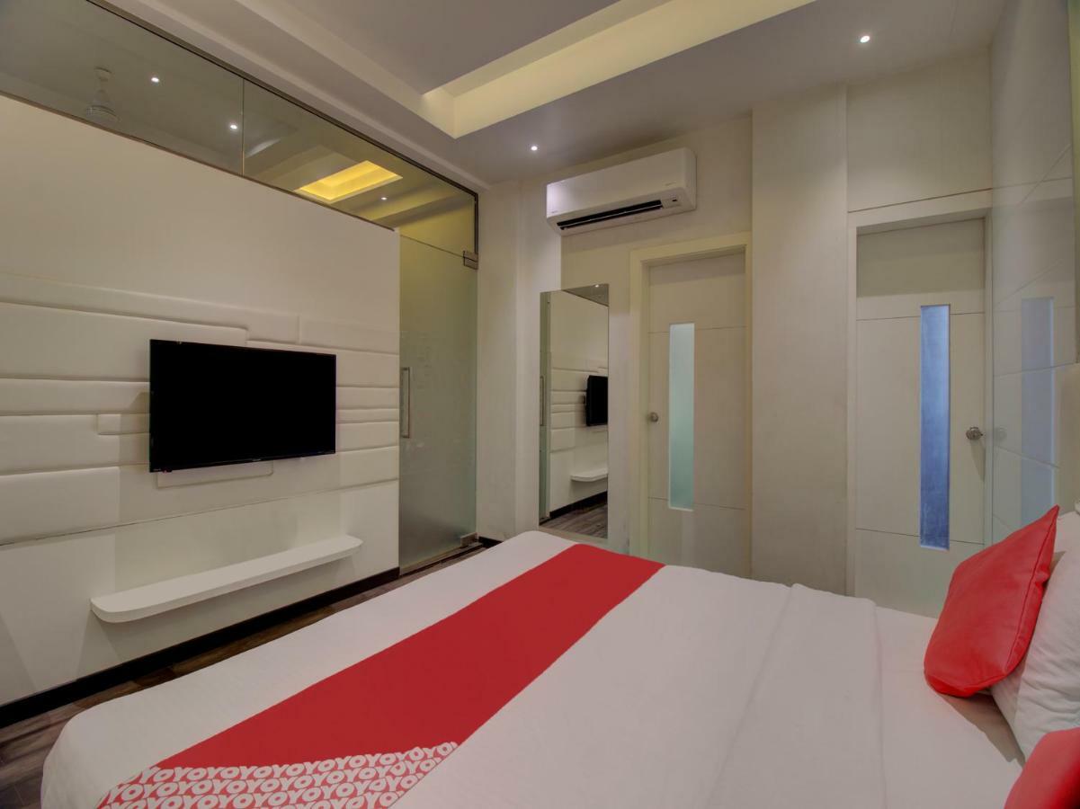 Oyo 35844 Hotel Lotus Residency Sangli Экстерьер фото