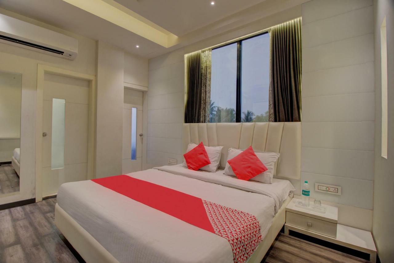 Oyo 35844 Hotel Lotus Residency Sangli Экстерьер фото
